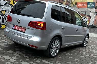 Минивэн Volkswagen Touran 2012 в 