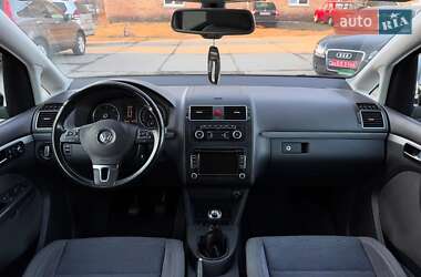 Минивэн Volkswagen Touran 2013 в Чернигове