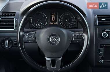 Минивэн Volkswagen Touran 2013 в Чернигове