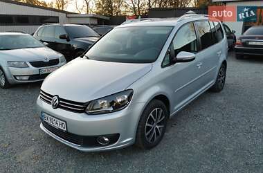 Мінівен Volkswagen Touran 2014 в Хмельницькому