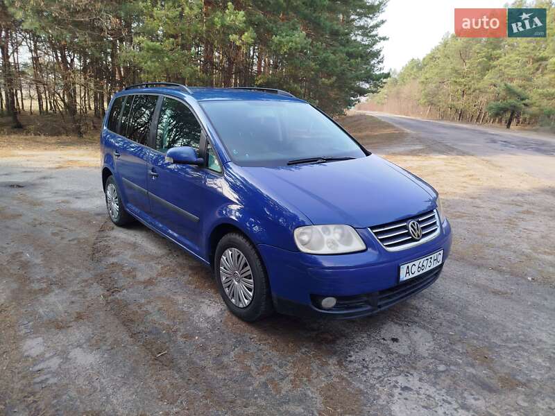 Volkswagen Touran