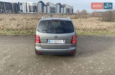 Минивэн Volkswagen Touran 2007 в 