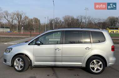 Минивэн Volkswagen Touran 2013 в Каменском