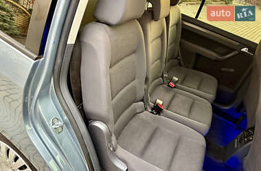 Мінівен Volkswagen Touran 2008 в 