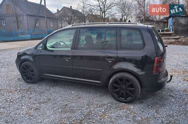 Минивэн Volkswagen Touran 2006 в 