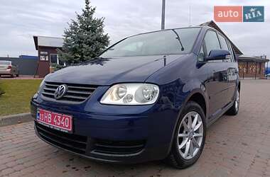 Минивэн Volkswagen Touran 2006 в Сарнах