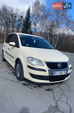 Мінівен Volkswagen Touran 2010 в Славуті