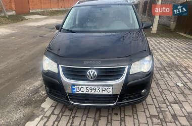 Минивэн Volkswagen Touran 2008 в 