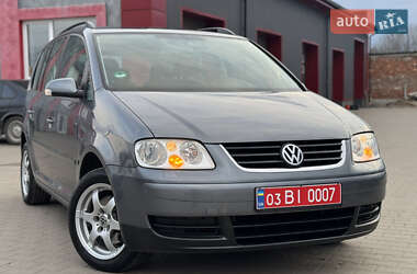 Минивэн Volkswagen Touran 2006 в 