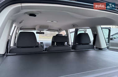 Минивэн Volkswagen Touran 2006 в 