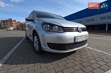Мінівен Volkswagen Touran 2011 в 