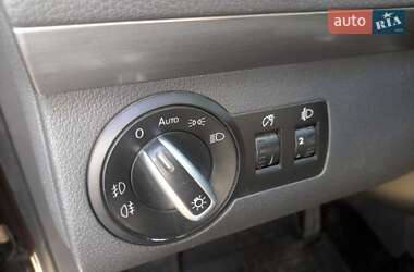 Минивэн Volkswagen Touran 2011 в Черкассах