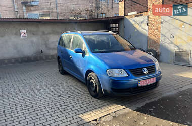 Минивэн Volkswagen Touran 2005 в Луцке