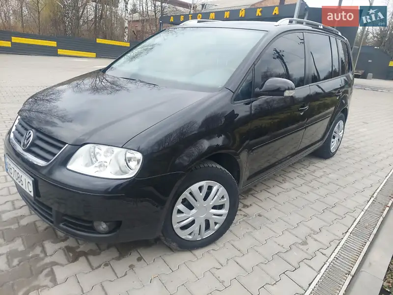 Volkswagen Touran 2004