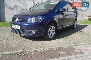 Мінівен Volkswagen Touran 2010 в Чернівцях