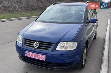 Минивэн Volkswagen Touran 2003 в 