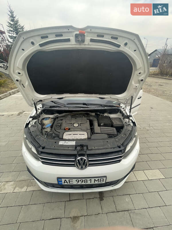 Мінівен Volkswagen Touran 2011 в Бориславі