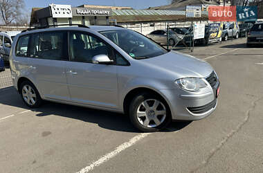 Мінівен Volkswagen Touran 2008 в 