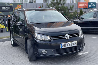 Минивэн Volkswagen Touran 2011 в 