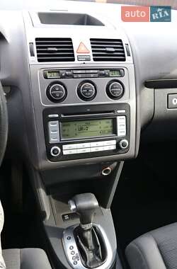 Мінівен Volkswagen Touran 2007 в Луцьку