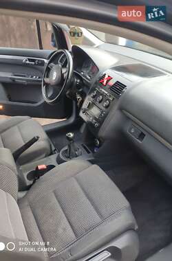 Мінівен Volkswagen Touran 2003 в 