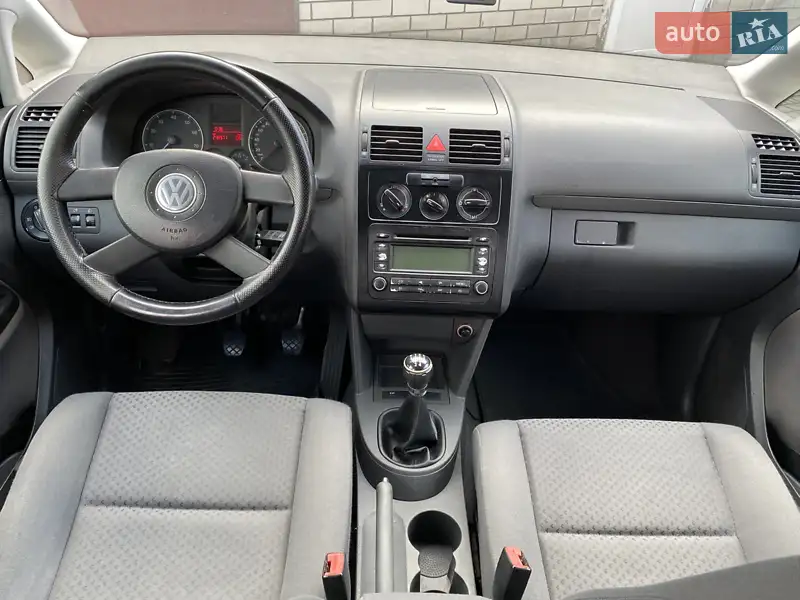Volkswagen Touran 2004