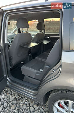Минивэн Volkswagen Touran 2010 в 