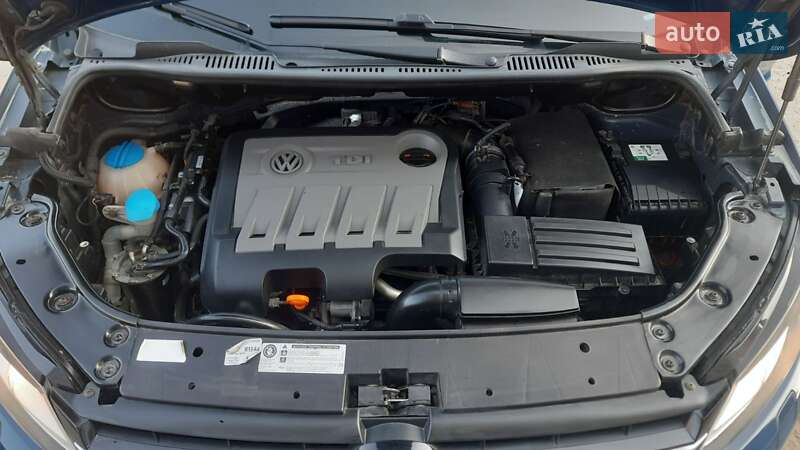 Мінівен Volkswagen Touran 2011 в Бориславі