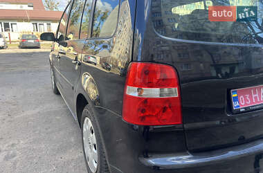 Минивэн Volkswagen Touran 2005 в 