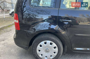 Минивэн Volkswagen Touran 2005 в 