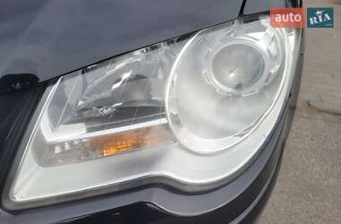 Минивэн Volkswagen Touran 2009 в 