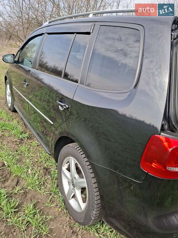 Мінівен Volkswagen Touran 2013 в Подільську