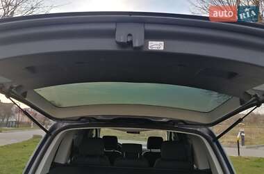 Минивэн Volkswagen Touran 2004 в 