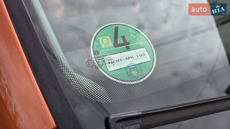 Мінівен Volkswagen Touran 2008 в Полтаві