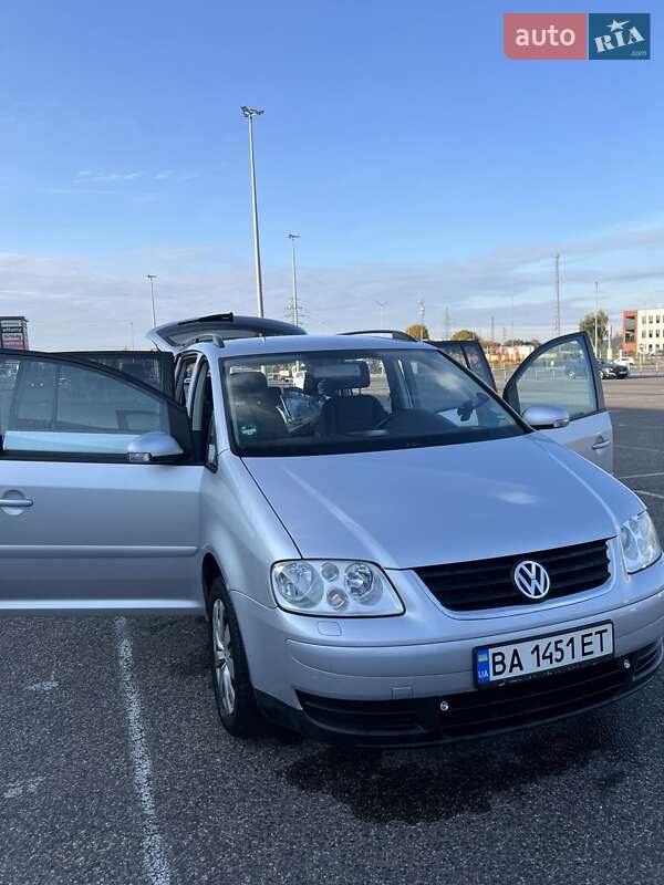 Volkswagen Touran 2006