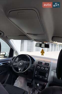 Минивэн Volkswagen Touran 2014 в 