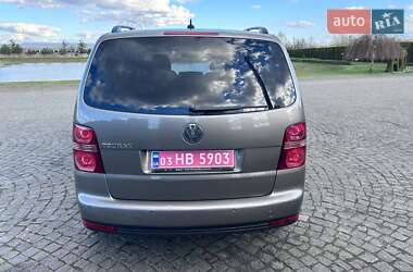 Минивэн Volkswagen Touran 2009 в 