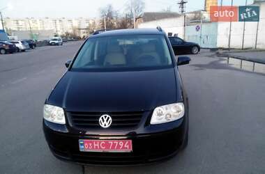 Минивэн Volkswagen Touran 2005 в 