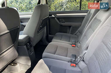 Мінівен Volkswagen Touran 2009 в 
