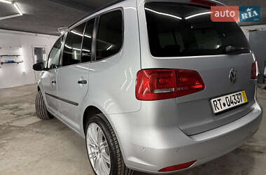 Минивэн Volkswagen Touran 2014 в 