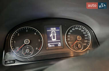 Минивэн Volkswagen Touran 2014 в 