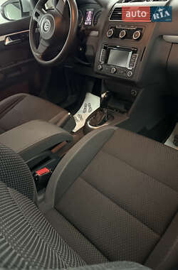 Минивэн Volkswagen Touran 2014 в 