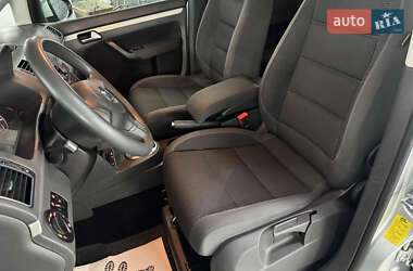 Минивэн Volkswagen Touran 2014 в 