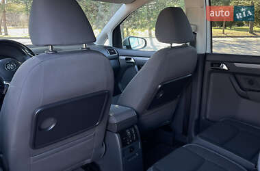 Минивэн Volkswagen Touran 2010 в 