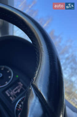 Минивэн Volkswagen Touran 2010 в 