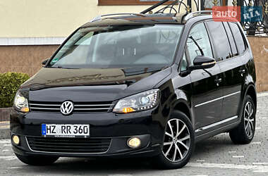Минивэн Volkswagen Touran 2011 в 