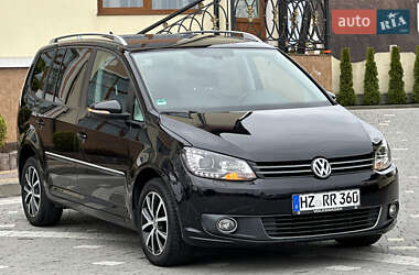 Минивэн Volkswagen Touran 2011 в 