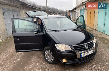 Минивэн Volkswagen Touran 2008 в 