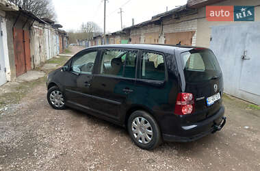 Минивэн Volkswagen Touran 2008 в 