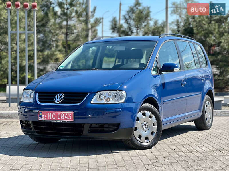 Минивэн Volkswagen Touran 2006 в Днепре
